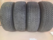 Komplet opon zimowych Bridgestone Blizzak 235/55 R18 104H