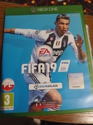 Gra fifa 19 na Xbox one s 