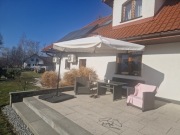 parasol ogrodowy ze stojakiem