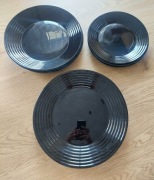 Zestaw czarnych talerzy komplet po 6 szt / 18 el. 