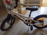 Specialized hotrock 16