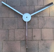 Zabytkowy żyrandol-część.