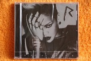 RIHANNA – Rated R (2009) CD *Synth-pop Folia!