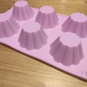 Forma silikonowa 29.5*17.5*4 cm do pieczenia babeczek muffinek 