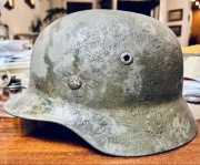 Oryginalny hełm niemiecki M40 – Rozmiar 66 – hkp/ET – Lotnummer – oryginał