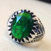 Pierścionek damski z kocim okiem piękny 