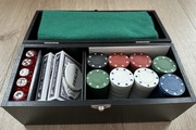Zestaw do pokera w drewnianej walizce komplet