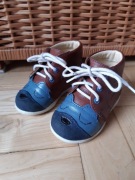 Obuwie dla chłopca niemowlęce Bartuś skórzane eleganckie na chrzest roz. 19