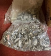 śruby młoteczkowe m8 do profili i inne