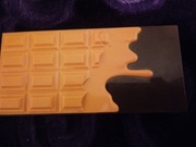 Paletka cieni I heart Revolution Chocolate Orange