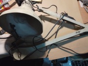 stara duża lampa loftowa biurkowa