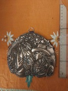 "koń i dziewczyna", miedziana płaskorzeźba 140x145mm