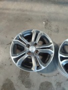 Peugeot 208 felga 6j16 et 23