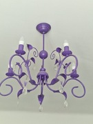 Liliowy żyrandol z kryształkami 