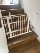 Baby Dan - Bramka ochronna PREMIER + 2