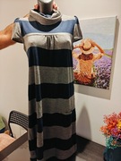 Sukienka w granatowo-szare paski z C&A