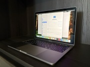 Apple MacBook Pro 13" A1989 i5-Intel Core 8GB 256GB SSD MacOS Sequoia