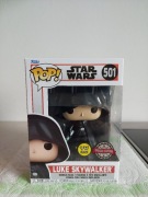 Funko POP StarWars #501 Hooded Luke Skywalker GiTD