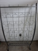 Stojak ekspozytor na rajstopy.