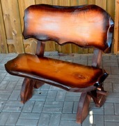 Ławka z litego drewna [8]