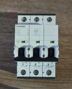 WYŁĄCZNIK NADPRĄDOWY SIEMENS C25A 5SY4325-7