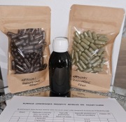 Kuracja odrobaczająca Huldy Clark Kapsułki goździk i piołun Orzech + zapper