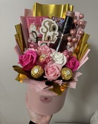 Box prezentowy bukiet jadalny na urodziny 