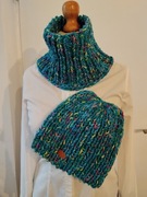 Turkusowa czapka z kominem