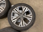 Koła, Alufelgi Kalamata 18 cali z oponami letnimi VW Passat Alltrack