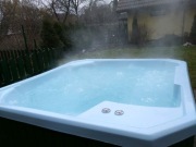 Jacuzzi CAŁOROCZNE nowe podgrzewacz masaż SPA rozmiar 202x192x80cm