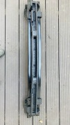 Duster III bela zderzaka przód absorber
