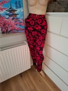 BPC Selection 46 XXXL 97% bawełna czarne różowe spodnie w kwiaty w róże