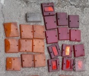 Nowe klosze tylnych lamp Fiat 132