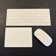Apple: Magic Keyboard + Magic Mouse + Magic Trackpad