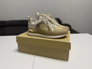 Nowe snakersy Michael Kors