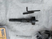 WIERTŁO SAMOWIERCĄCE GNIAZDOWE DO DREWNA, SEDNIK 35mm DEWALT