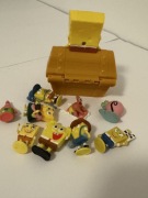 Spongebob rzadkie figurki z bajki Gacuś Patryk 9 figurek skrzynia