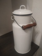 Kanka na mleko z pokrywką 3 litry,  ładna, prl, zabytek