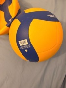 Piłka FIVB V300W - Nowa