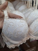 Dama Kier Chloe termicznie formowany push-up _ 85C