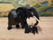 Drewniana figurka słonia, rzeźba 