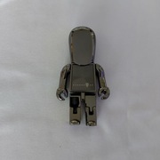 Pamięć USB 4GB robot metalowy T-Mobile . 