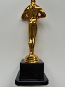 Statuetka rola życia nowa złota nagroda puchar