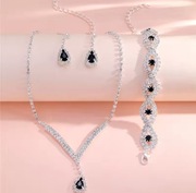 Zestaw 3 częsciowy luksusowej biżuterii