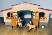 SCHLEICH stadnina, centrum jeździeckie 42344