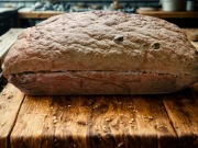 Duży chleb orkiszowy jasny na zakwasie z ziarnami - 1300 g