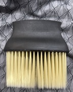 Szczotka do czyszczenia nawiewów samochodowych