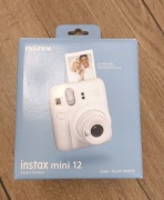 Sprzedam aparat Fujifilm Instax Mini 12 w kolorze białym (Clay White)