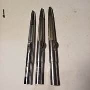 Prostnica kliniczna na wiertło od kątnicy.