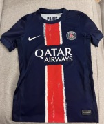 Bluzka piłkarska rozmiar.128-137 Paris Saint Germain Nike